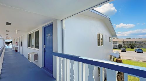 161 Salisbury G, West Palm Beach, FL 33417-1963