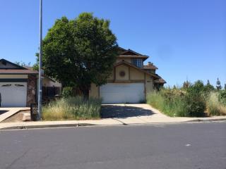 3706 Gladstone Dr, West Pittsburg, CA 94565-7016