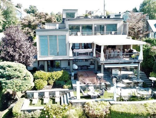 22 Lake Shore Dr, Brookfield Center, CT 06804-1420