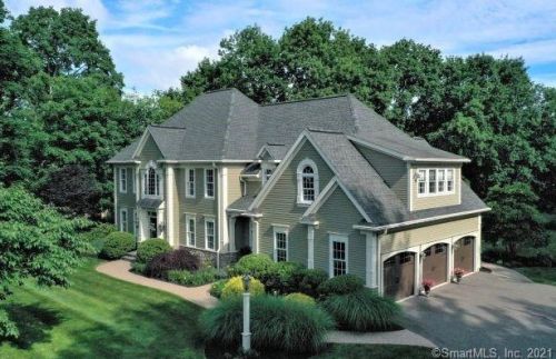 39 Hampton Ct, South Glastonbury, CT 06073-2444