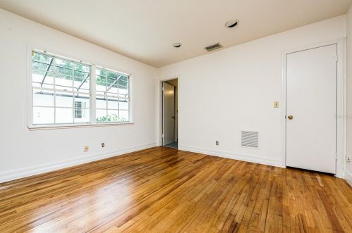 3 Riverside Cir, Ormond Beach FL  32176-6538 exterior