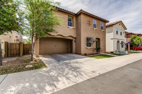 4251 Erie St, Gilbert, AZ 85295