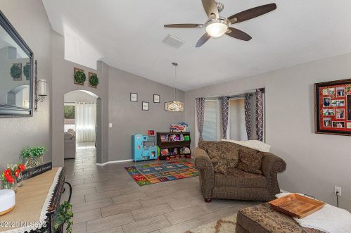 11845 Cassiopeia Dr, Tucson AZ 85737-3463 exterior