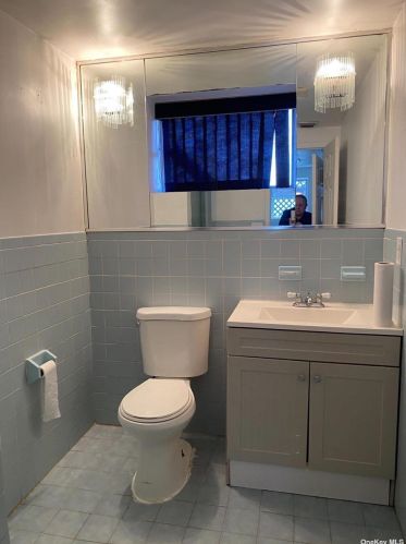 112 Juniper St, Central Islip NY  11722-3852 exterior