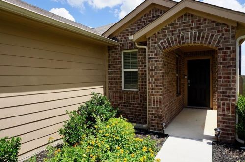 510 Pinnacle Dr, Georgetown TX  78626 exterior