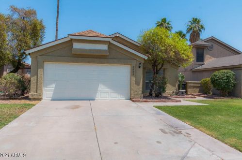 3902 Denver St, Chandler, AZ 85226-3886