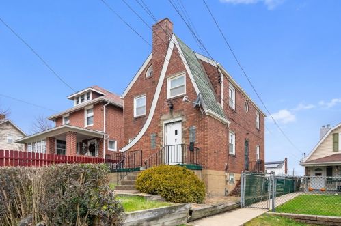 1706 Texas Ave, Pittsburgh, PA 15122-3919