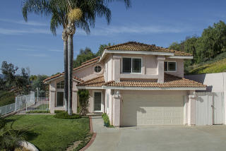 198 Bahia Ln, Escondido, CA 92026-2077