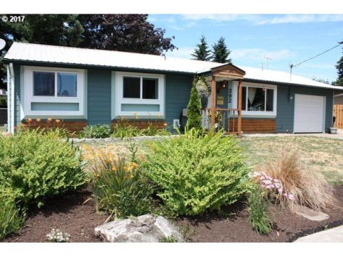 292 4th Ave, Barlow, OR 97013-3604