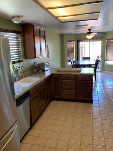 1025 Fallon Place Ct, Rio Linda CA  95673-2427 exterior