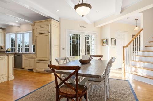 230 Skyline Dr, Chatham MA  02633-1720 exterior