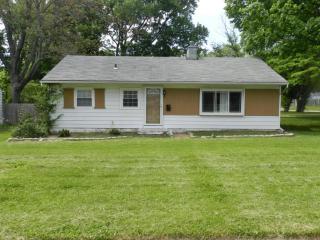 124 Bonnie Ln, Louisville, KY 40218-3208