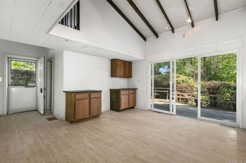 39 Lakeview Dr, Whaley Lake NY  12531-5532 exterior