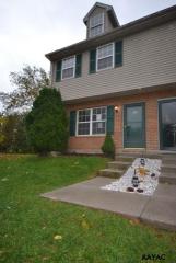 135 Orchard Ln, Hanover, PA 17331-5016