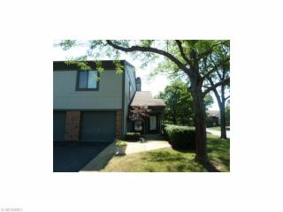 4570 Morgate Cir, Canton, OH 44708-1544