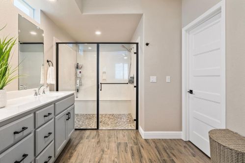 1219 Sephos St, Manteca CA  95337 exterior