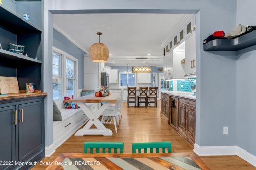 2427 Moore Ave, Point Pleasant Beach NJ  08742-3711 exterior