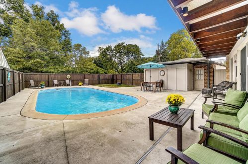 3164 Park St, Darbydale OH  43123-3299 exterior