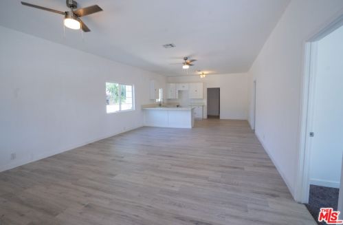119 Augusta St, Bakersfield CA  93307-1633 exterior