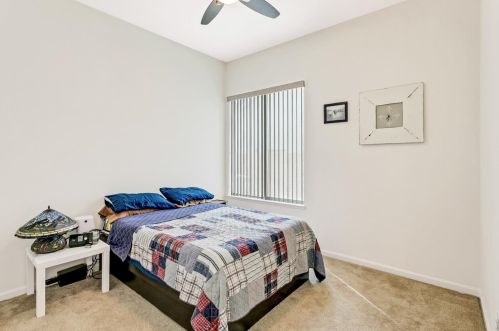 9247 Brown Rd, Elk Grove CA  95624-3917 exterior