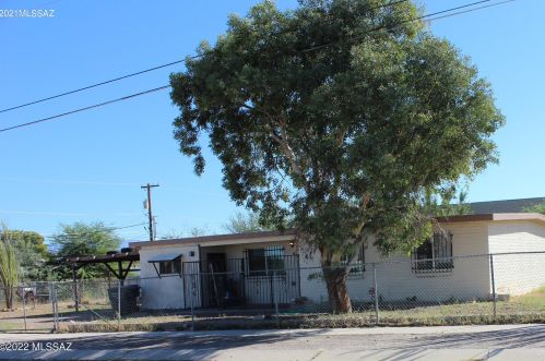 1101 33rd St, Tucson, AZ 85713-3724