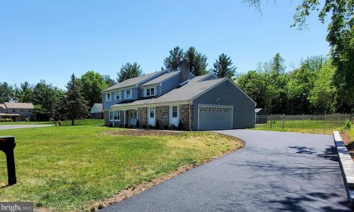 7 Canal Run, Washington Crossing, PA 18977-1105