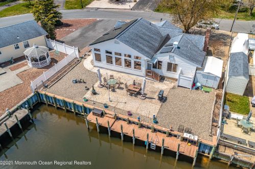 1032 Orlando Dr, Lacey NJ  08731-5510 exterior