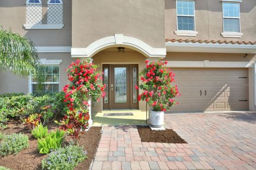 1753 Berkshire Cir, Vero Beach FL 32968-6720 exterior