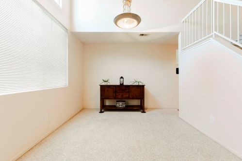 9004 Bremerton Ct, Bakersfield CA 93312-4441 exterior