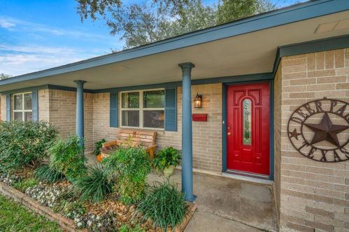1118 Amy Dr, Deer Park, TX 77536-4308
