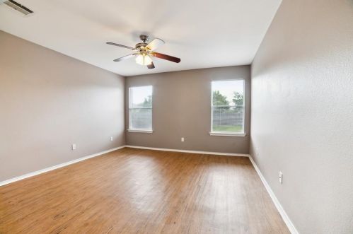 904 Meadow Ridge Loop, Georgetown TX  78626-6368 exterior