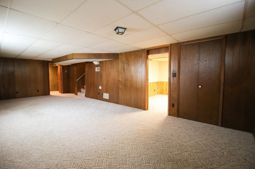 1005 14th St, Willmar MN  56201-2928 exterior