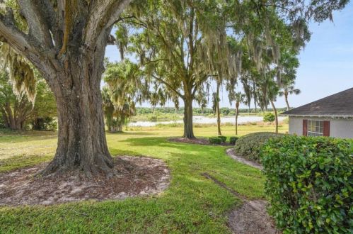 1162 Villa Ln, Apopka FL  32712-2129 exterior