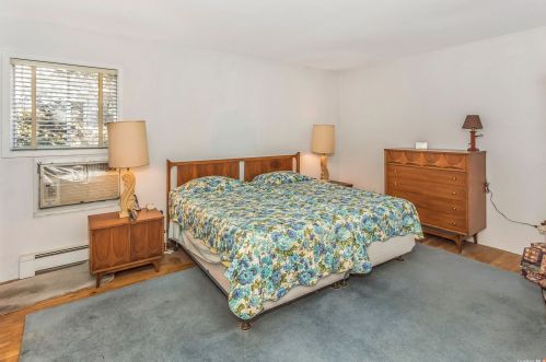 2763 Genevieve Ct, North Bellmore NY  11710-2003 exterior