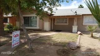 6334 37th Ave, Phoenix AZ  85019-1549 exterior