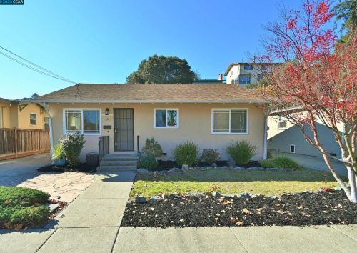 554 Tennent Ave, Pinole, CA 94564-1629