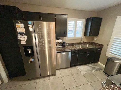 2829 Park Pl, Modesto CA  95350-0243 exterior