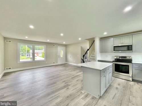 30 Ivy Hall Ln, Erial NJ  08081-1735 exterior