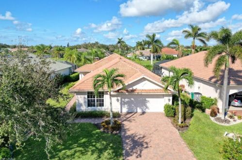 11075 Longshore Way, Naples, FL 34119-7977
