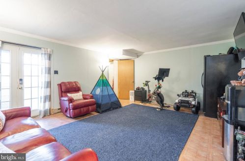 256 Lexington Rd, Collegeville PA  19473-1204 exterior