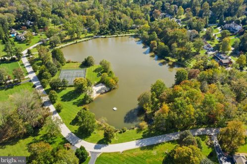 479 Lantern Ln, Berwyn, PA 19312-2050