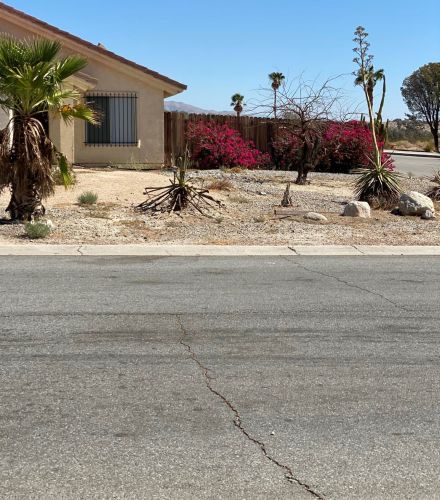 13940 Luis Dr, Desert Hot Springs, CA 92240-7509