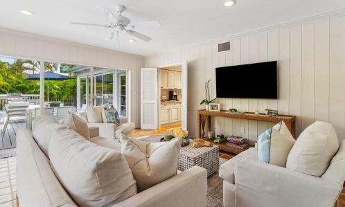 206 Seabreeze Ave, Delray Beach FL  33483-7022 exterior