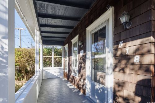 518 1 St, Greenport NY  11944-1601 exterior