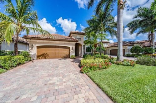 3022 Aviamar Cir, Naples FL  34114-9566 exterior