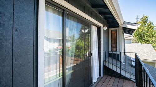 109 Independence Ave, Vacaville CA  95687-6767 exterior