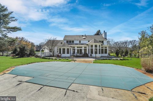 1800 Celeste Dr, Belmar NJ 07719-9506 exterior