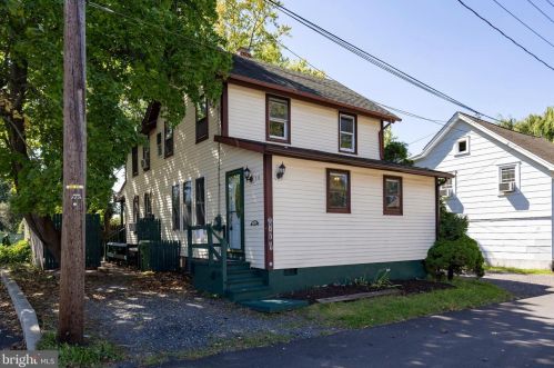 310 Vine St, Lansdale, PA 19446-3514