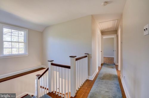 129 Township Line Rd, Norristown PA  19403-4352 exterior