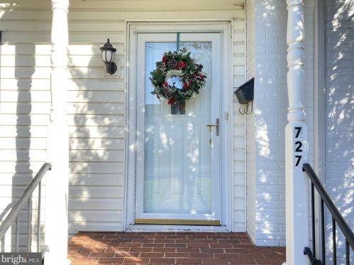 727 Governors Ave, Dover, DE 19904-7237